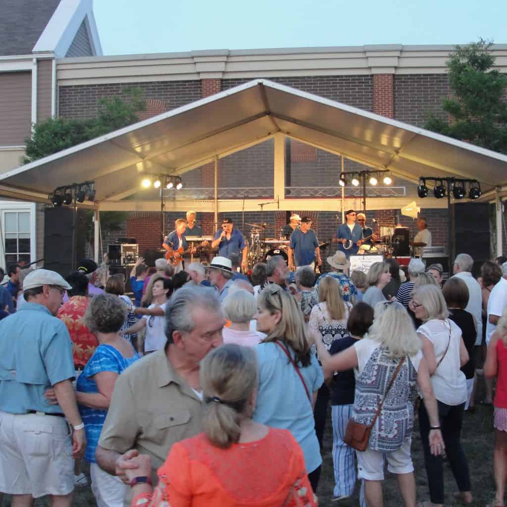 Westchester Concert SeriesThe Embers7/26/19 Westchester Commons